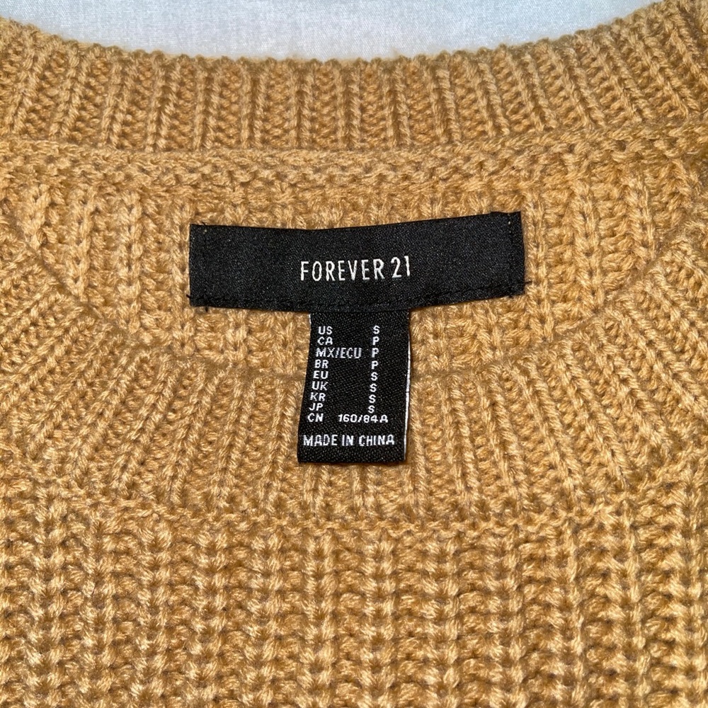 Sweater - Picture 2 of 3